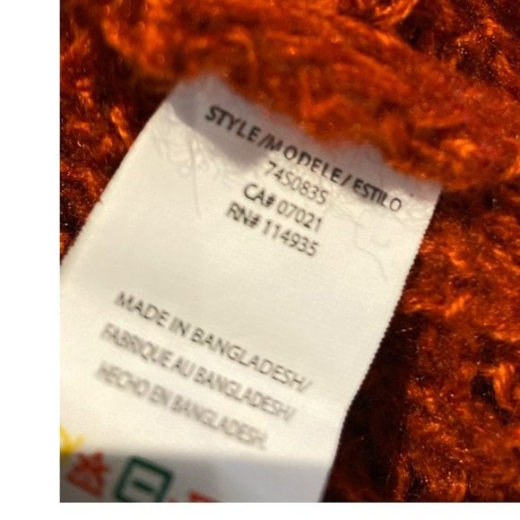 RAZZLE DAZZLE Sweater Sz Large Rust Colour Assymetrical Lines Large Buckle - Picture 8 of 11